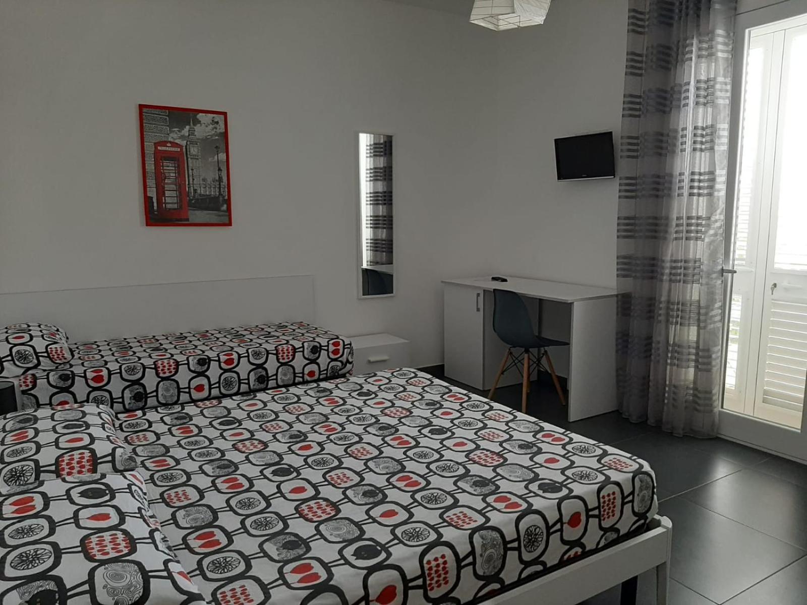 Le Murge Del Salento Hotel B&B Depandance 우기아노 라 치에사 객실 사진