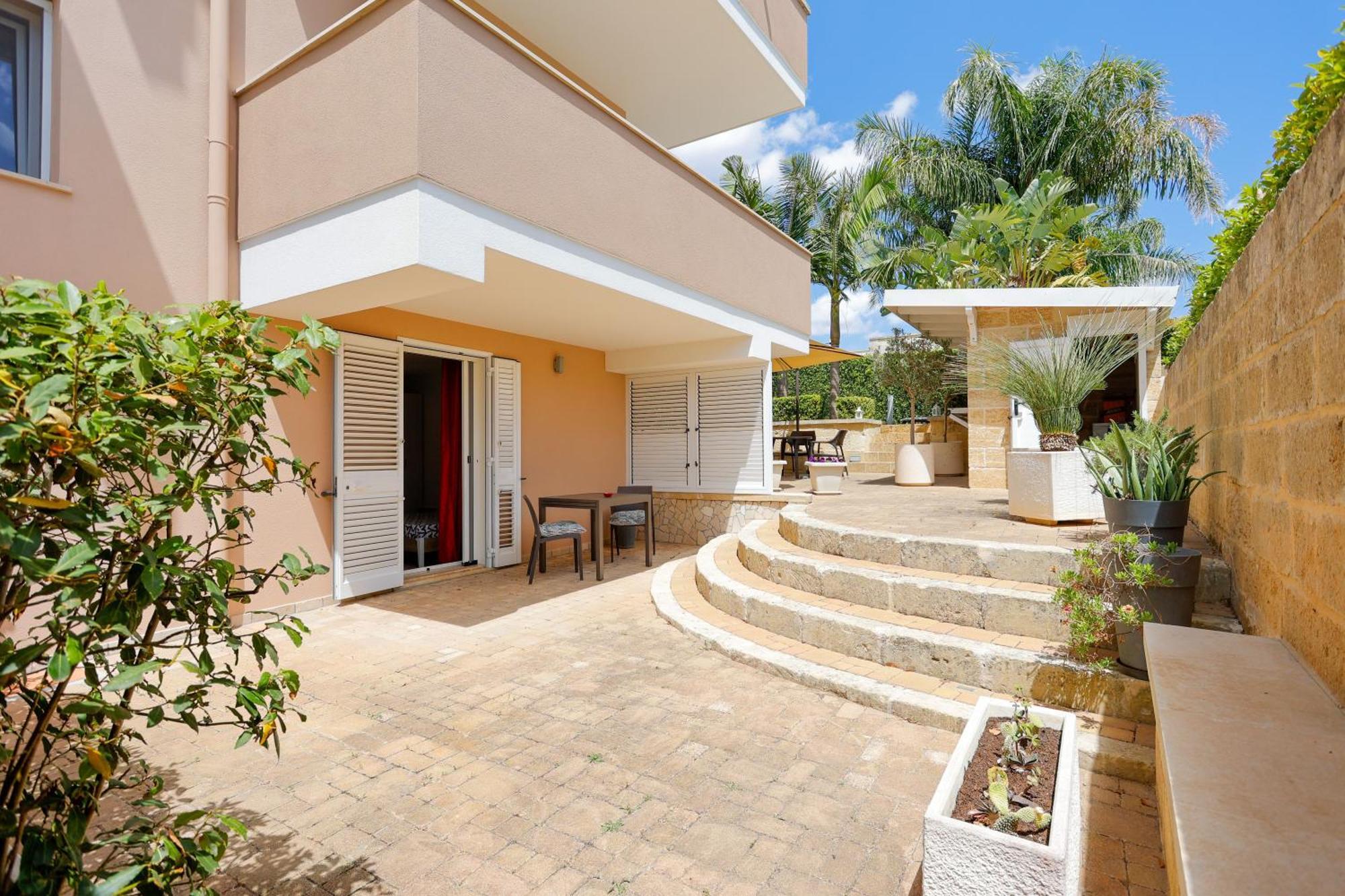Le Murge Del Salento Hotel B&B Depandance 우기아노 라 치에사 객실 사진